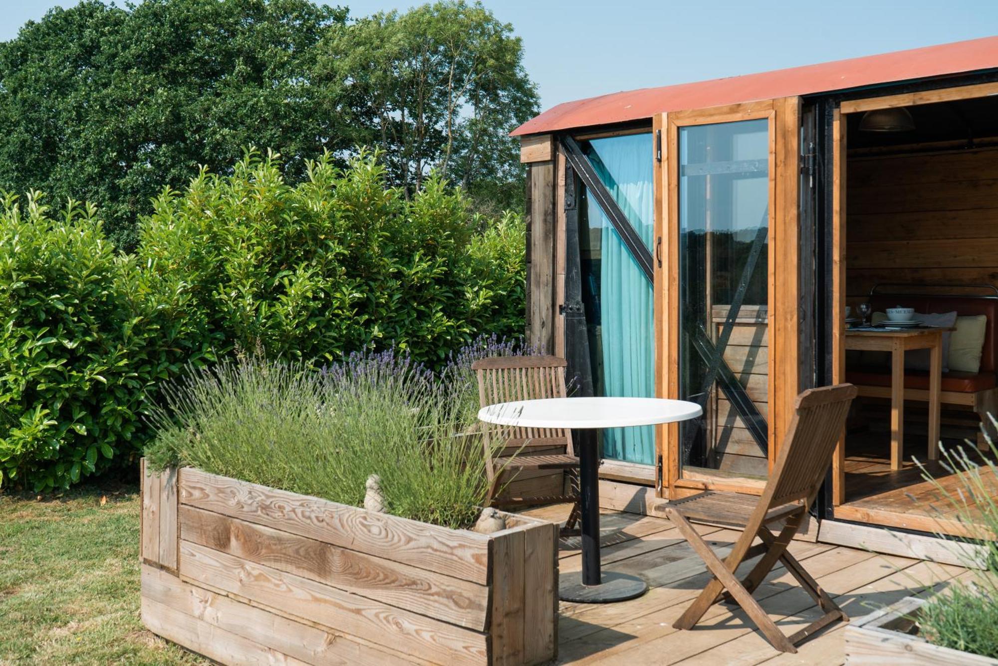 Swallowfield Glamping-Station Master Yeovil Exterior foto