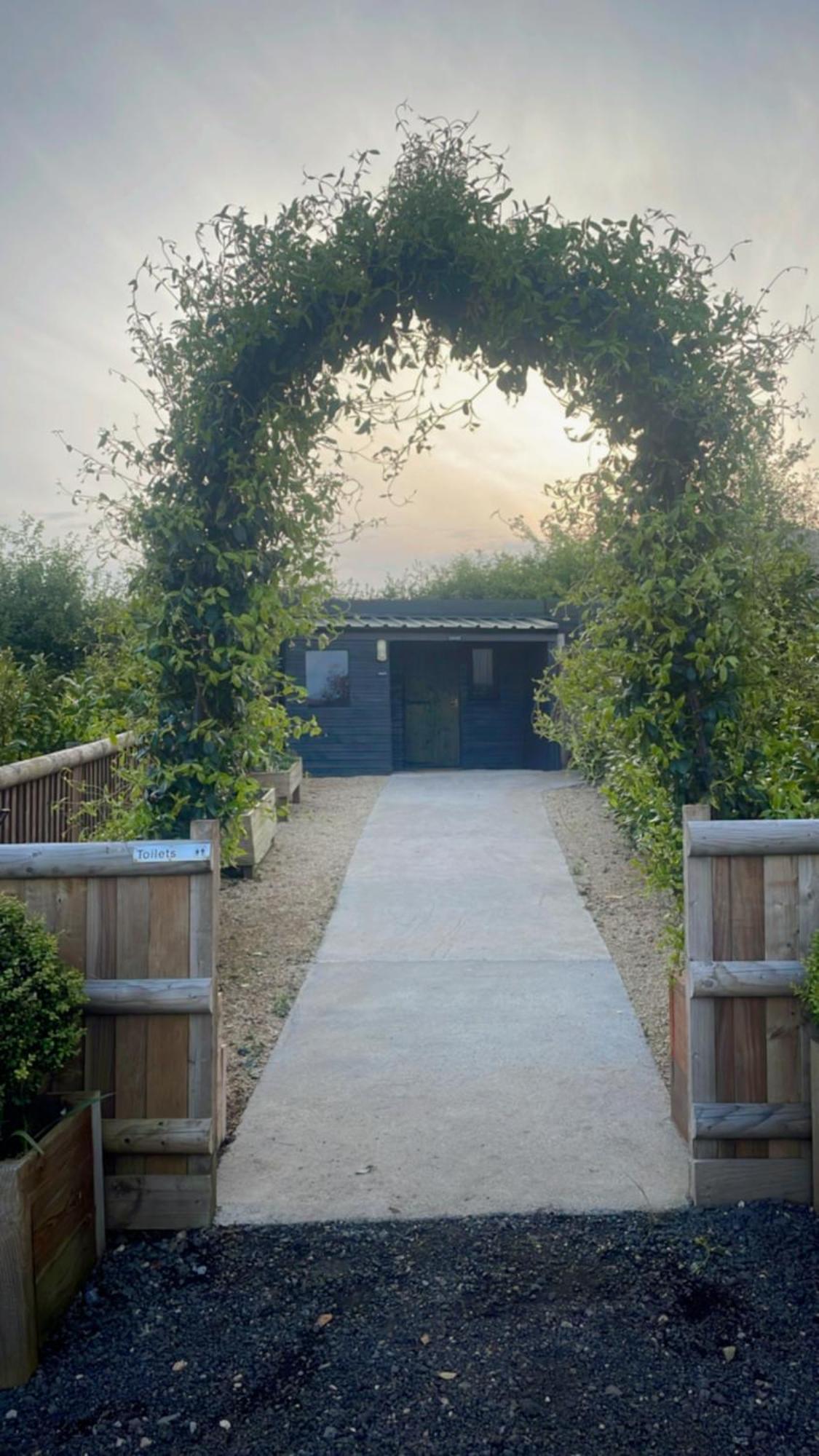 Swallowfield Glamping-Station Master Yeovil Exterior foto